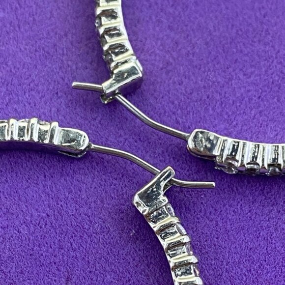 Elegant Silver CZ Hoop Earrings - Picture 4 of 7